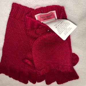 Kate Spade Girl’s Knit Fushia Gloves one size NWOT